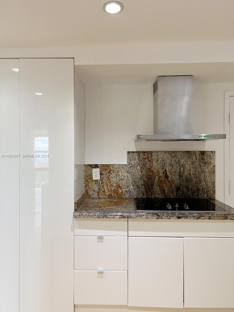 1111 Crandon Blvd #A1205, Key Biscayne FL 33149