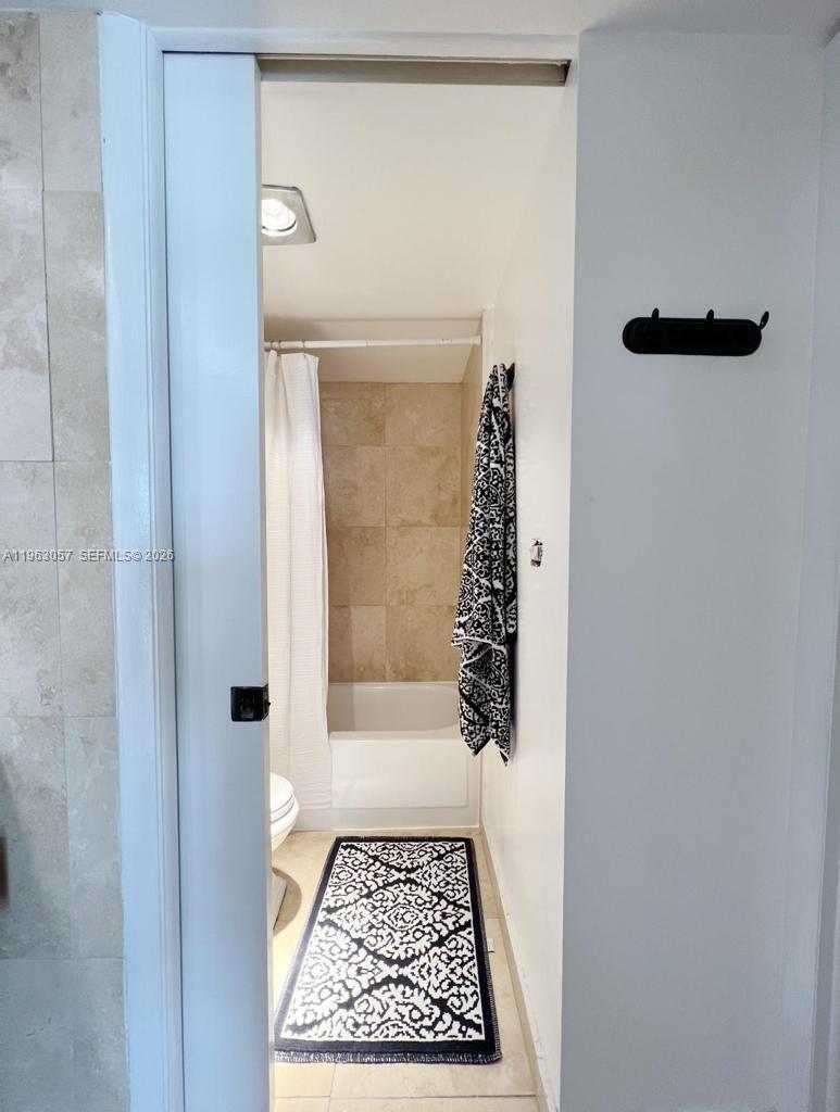 1111 Crandon Blvd #A1205, Key Biscayne FL 33149