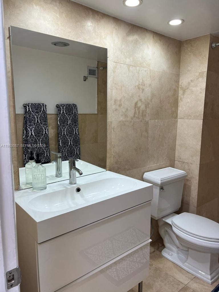 1111 Crandon Blvd #A1205, Key Biscayne FL 33149