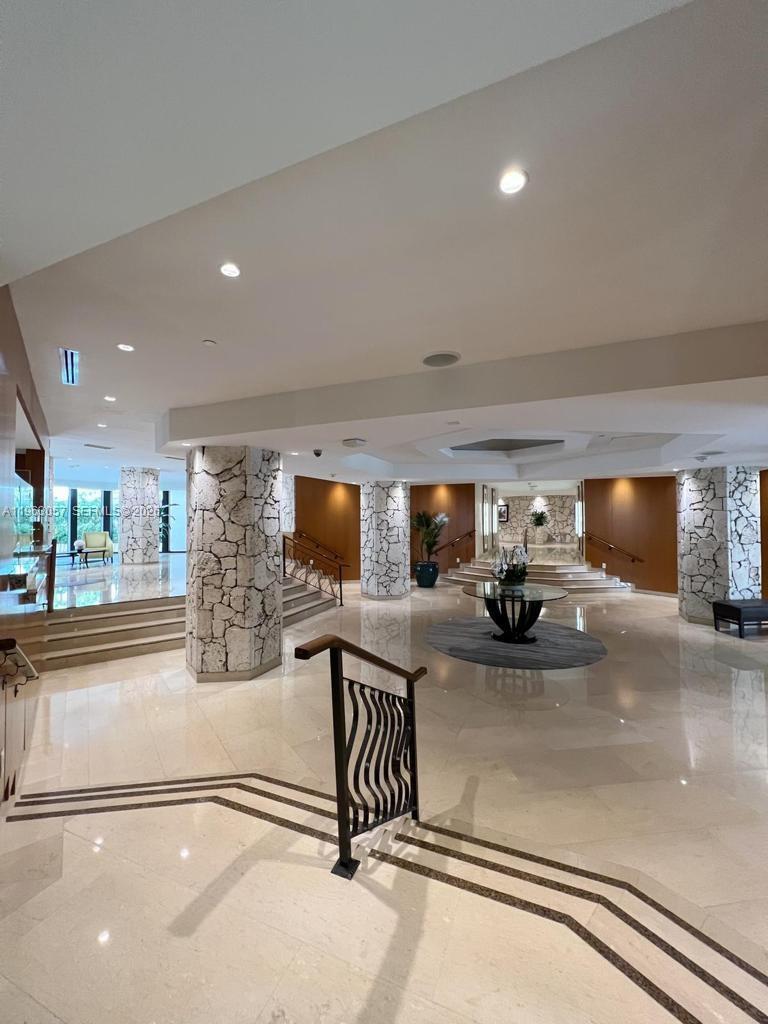 1111 Crandon Blvd #A1205, Key Biscayne FL 33149