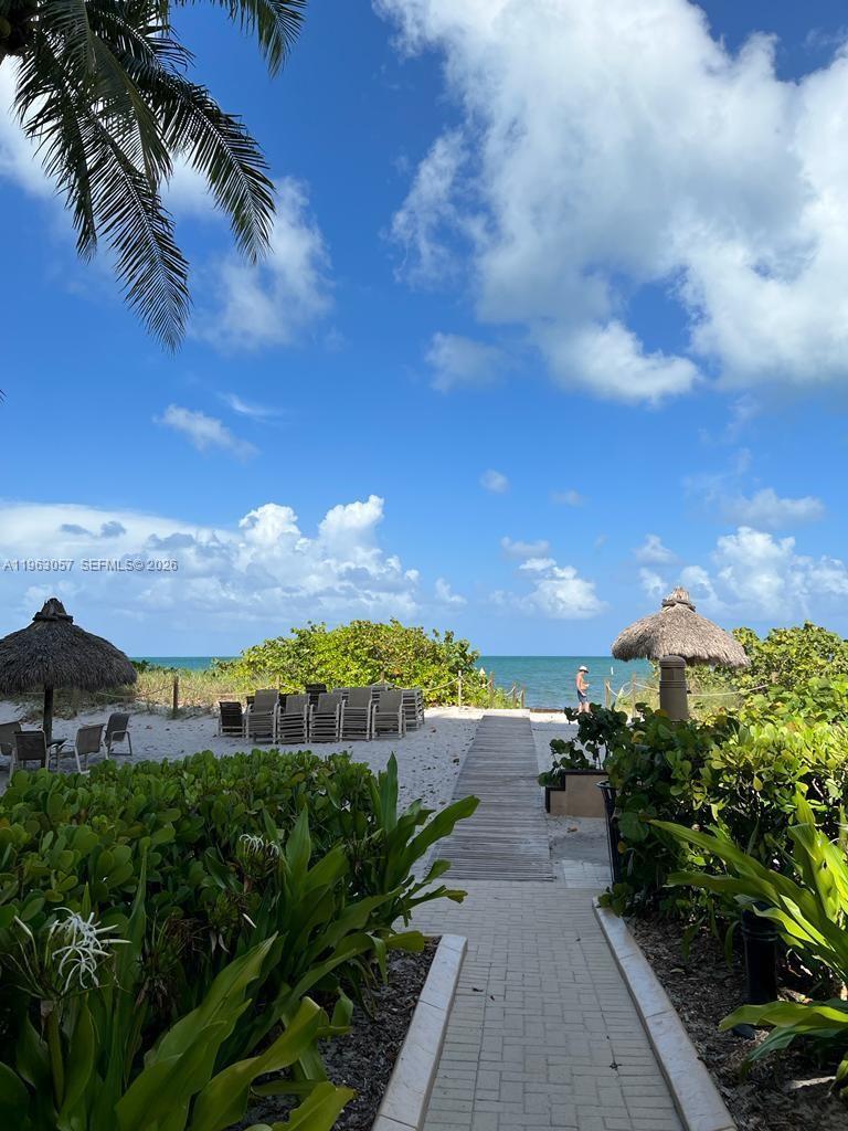 1111 Crandon Blvd #A1205, Key Biscayne FL 33149