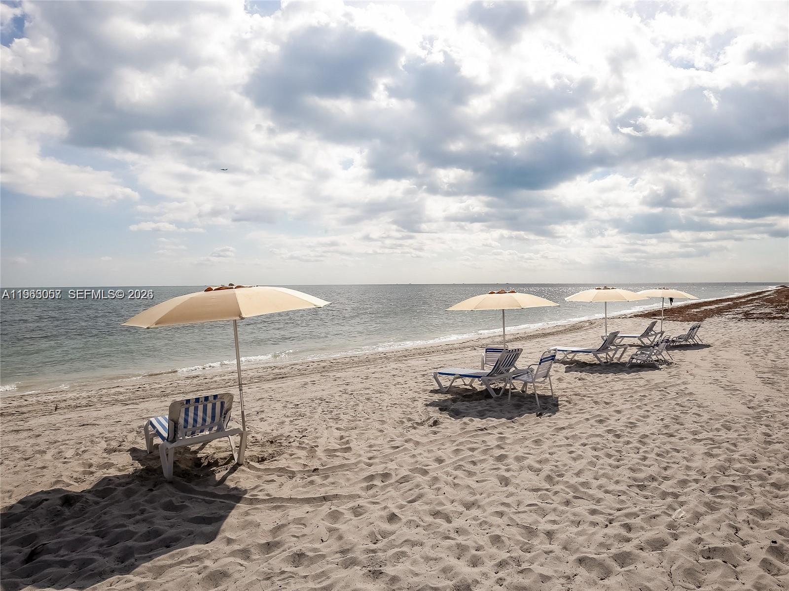 1111 Crandon Blvd #A1205, Key Biscayne FL 33149