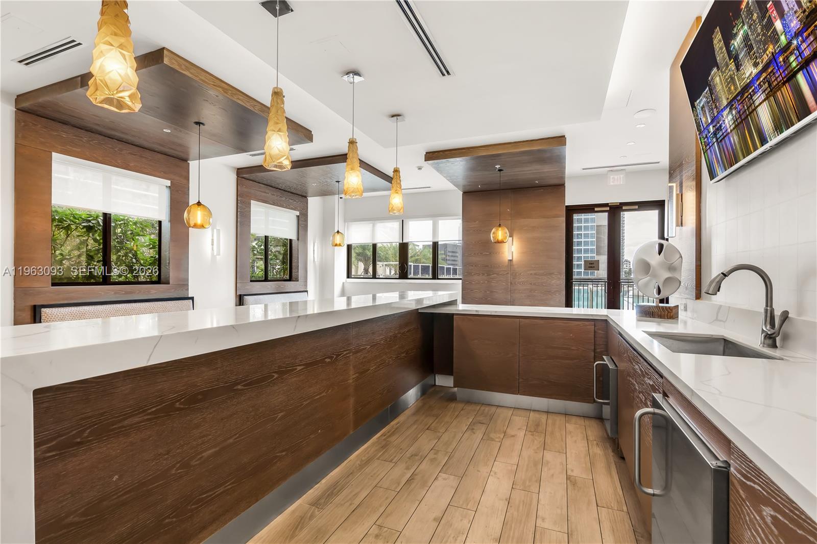 999 SW 1 AVENUE #2411, Miami FL 33130
