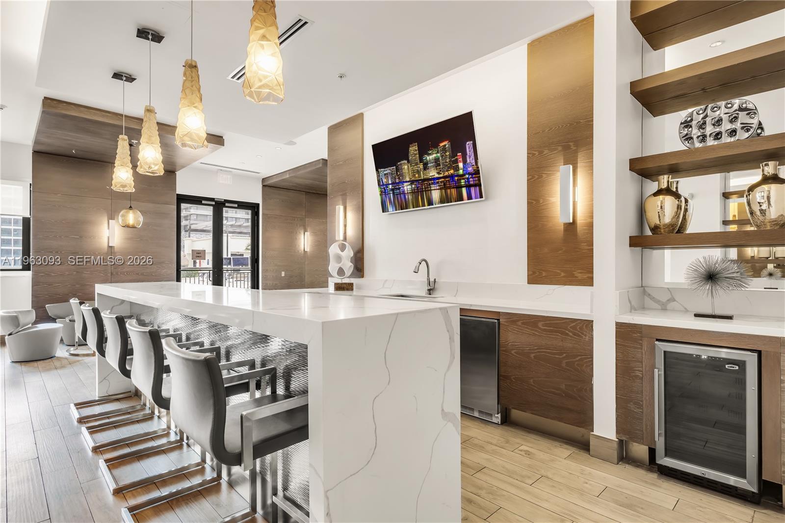 999 SW 1 AVENUE #2411, Miami FL 33130