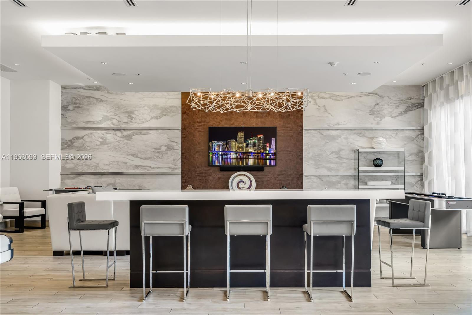 999 SW 1 AVENUE #2411, Miami FL 33130