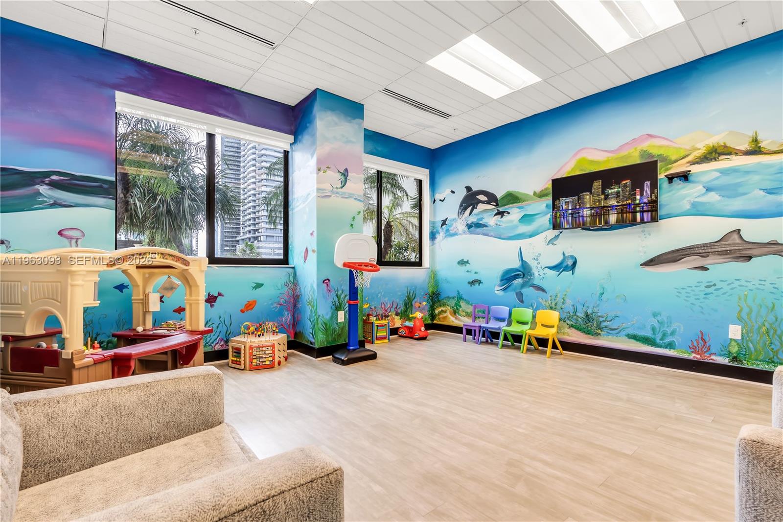 999 SW 1 AVENUE #2411, Miami FL 33130