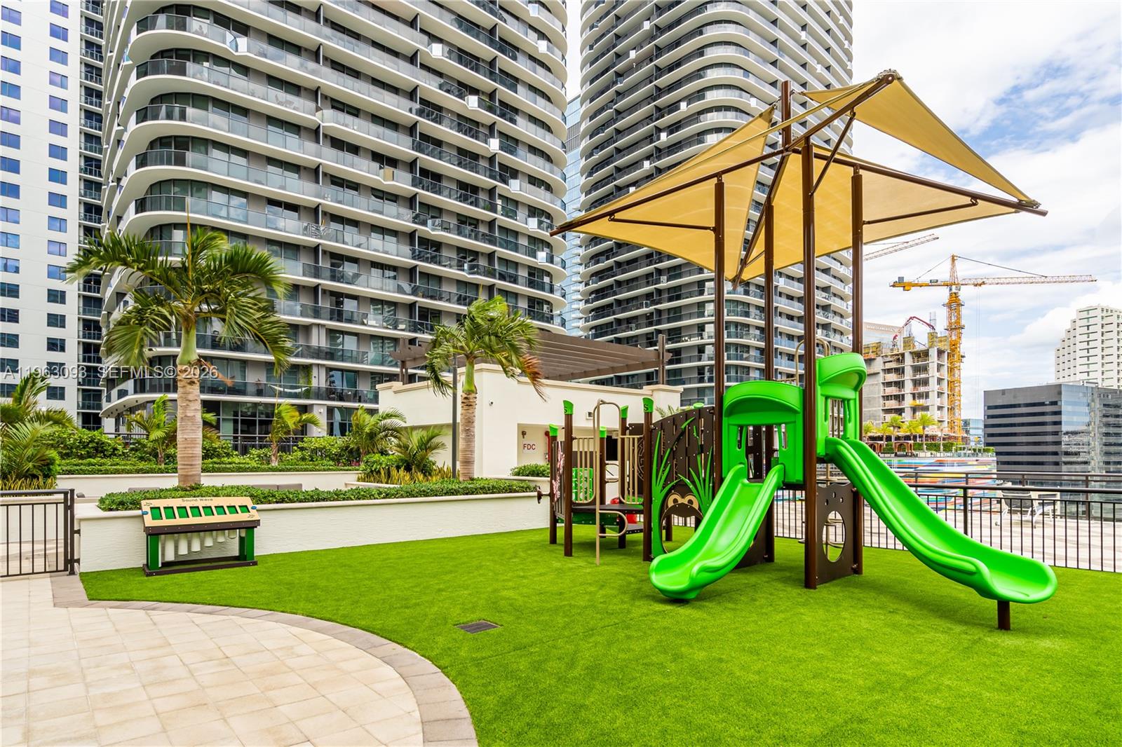 999 SW 1 AVENUE #2411, Miami FL 33130