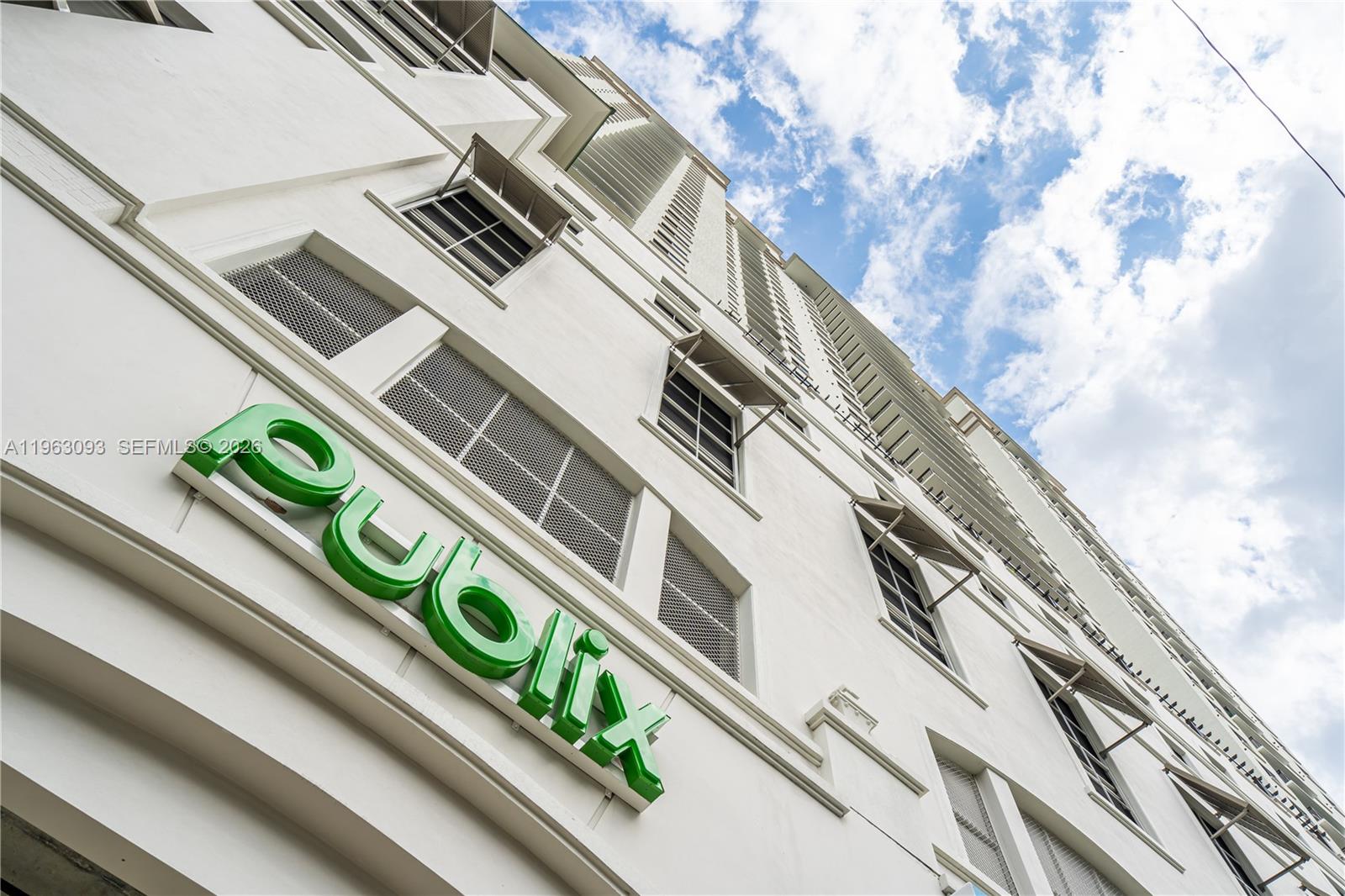 999 SW 1 AVENUE #2411, Miami FL 33130