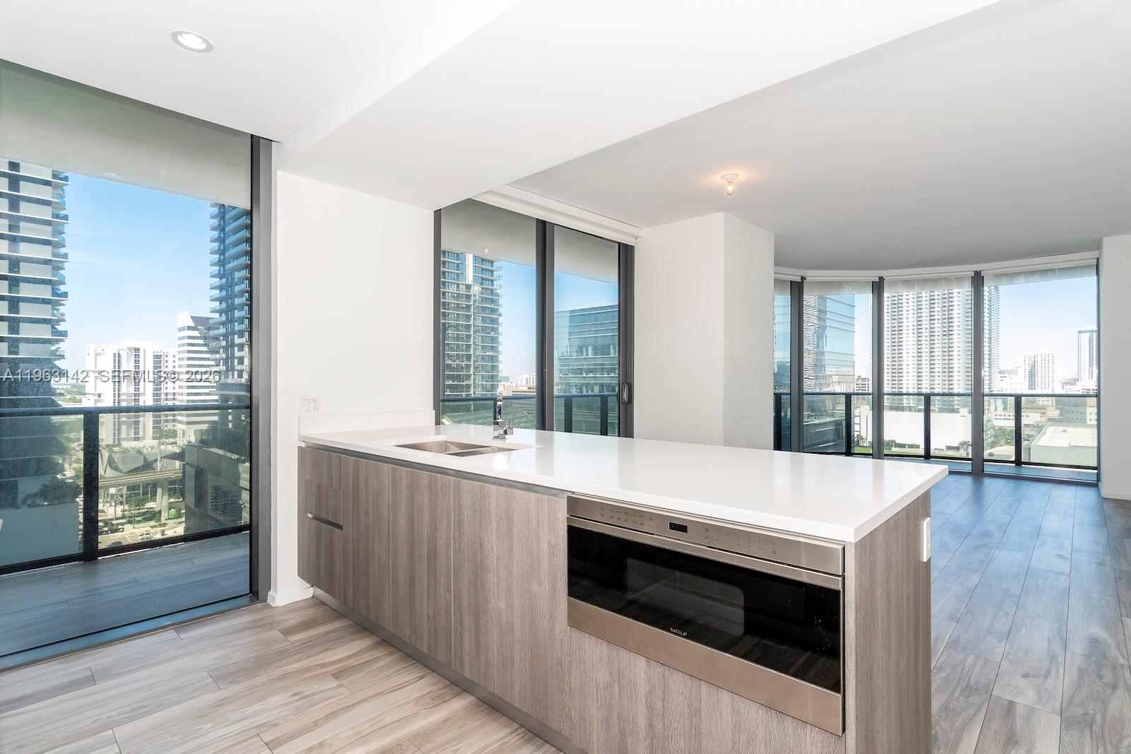 801 S Miami Ave #1409, Miami FL 33130