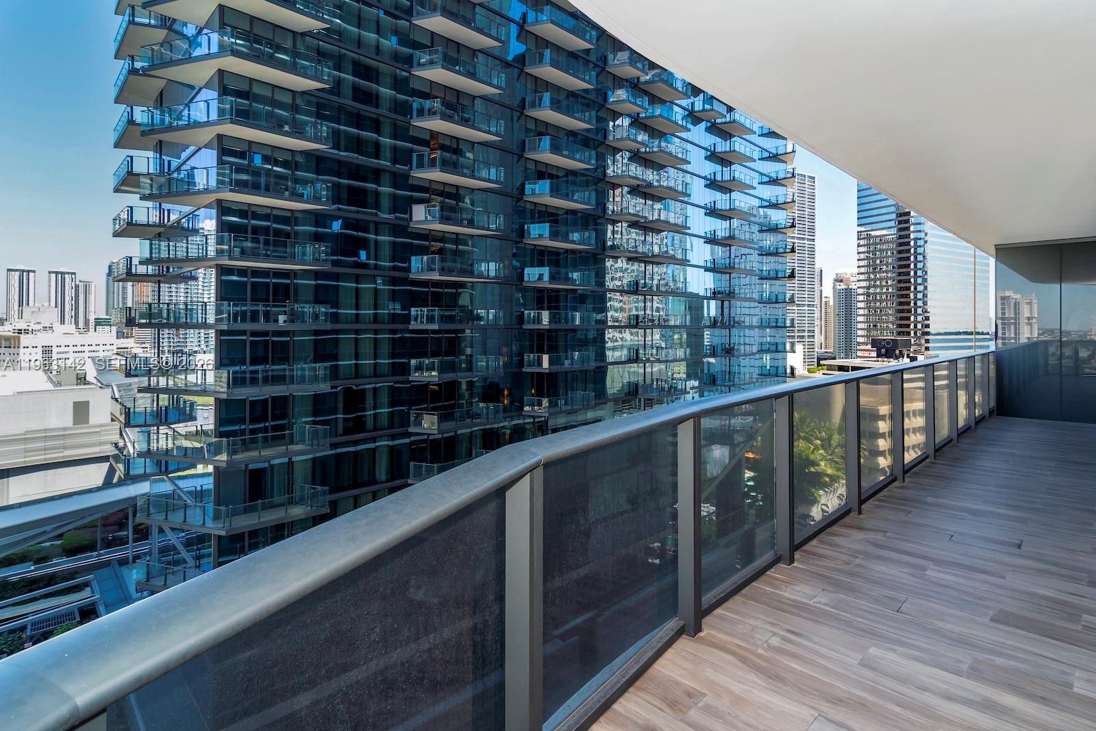 801 S Miami Ave #1409, Miami FL 33130