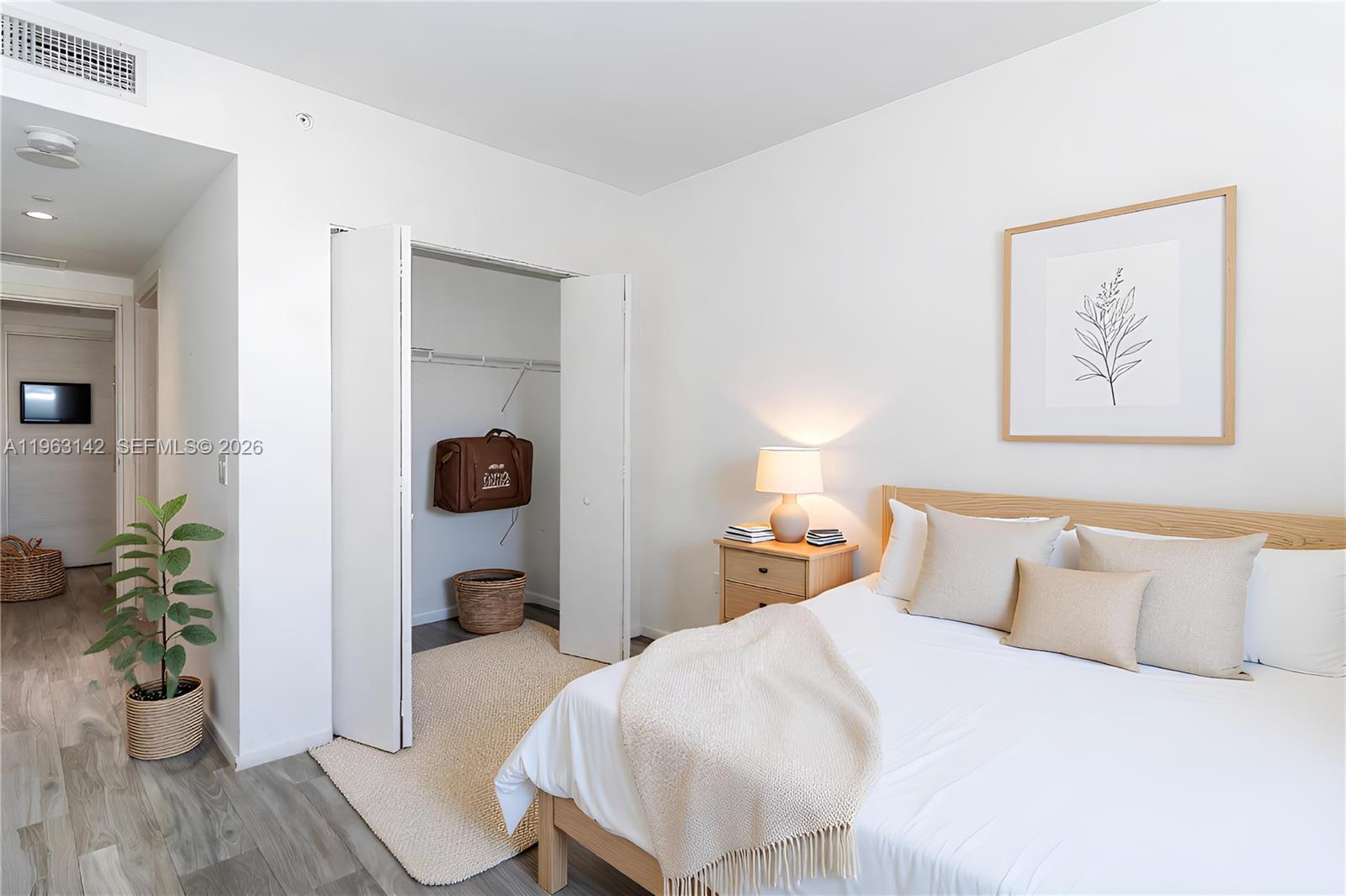 801 S Miami Ave #1409, Miami FL 33130