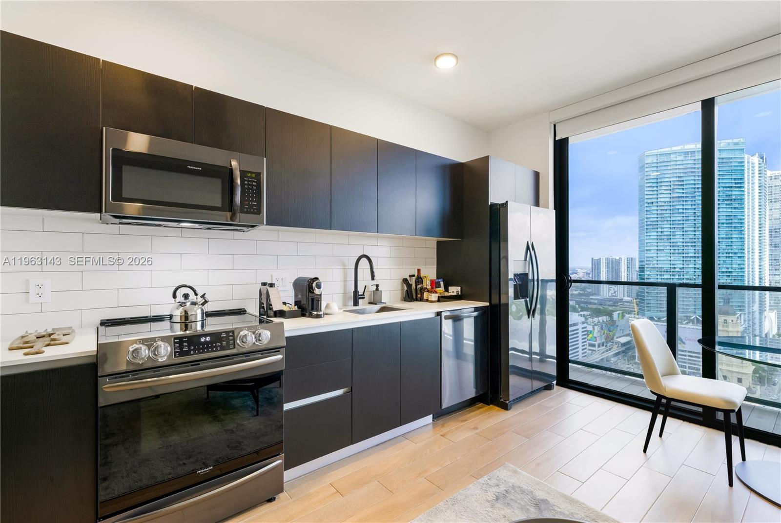 398 NE 5th St #2205, Miami FL 33132