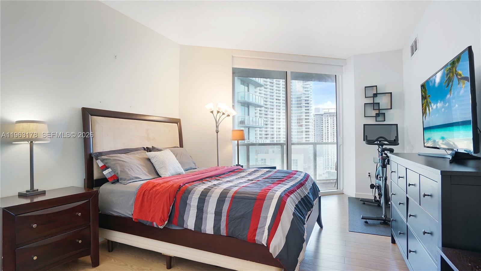1900 N Bayshore Dr #1708, Miami FL 33132