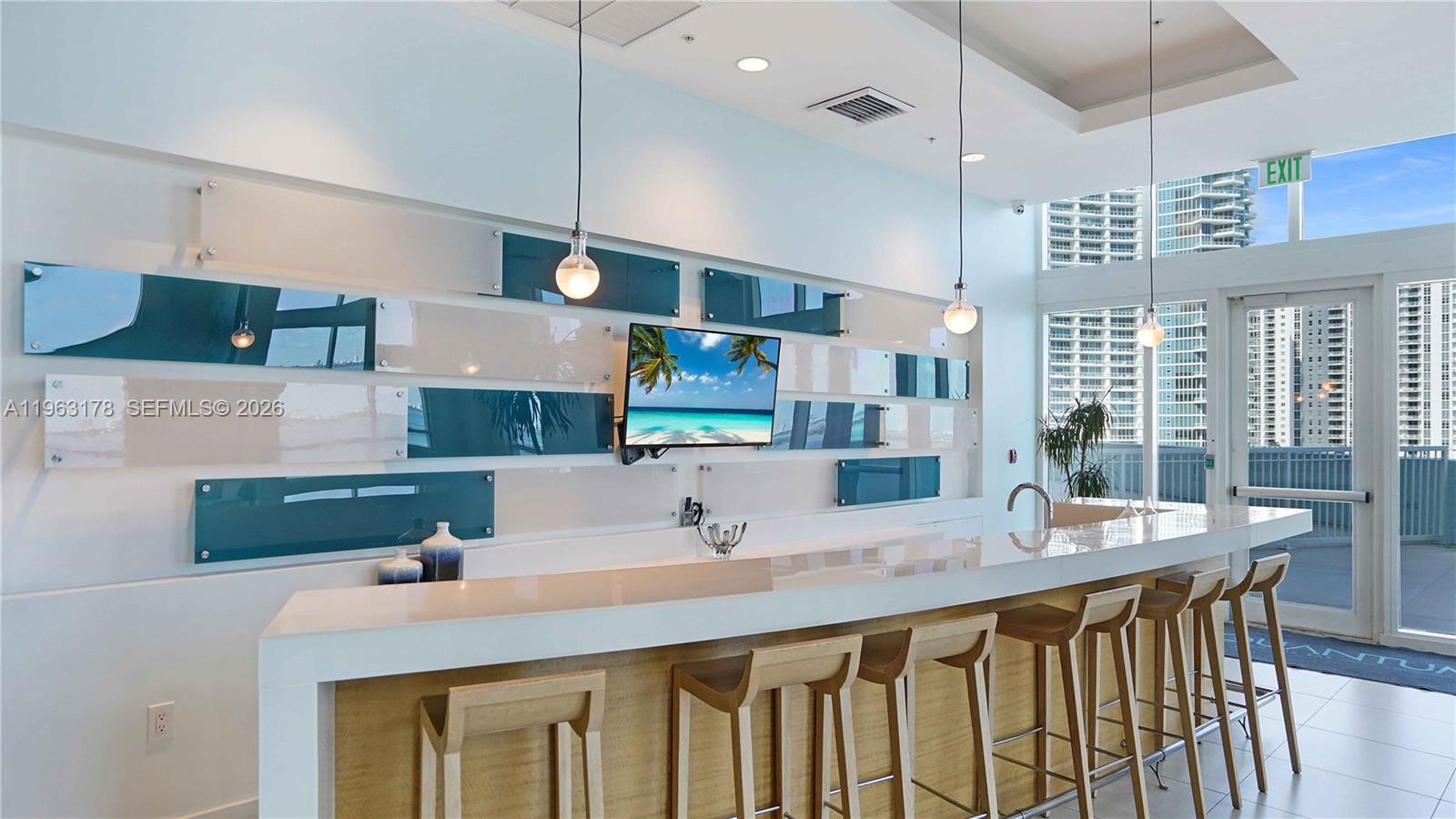 1900 N Bayshore Dr #1708, Miami FL 33132