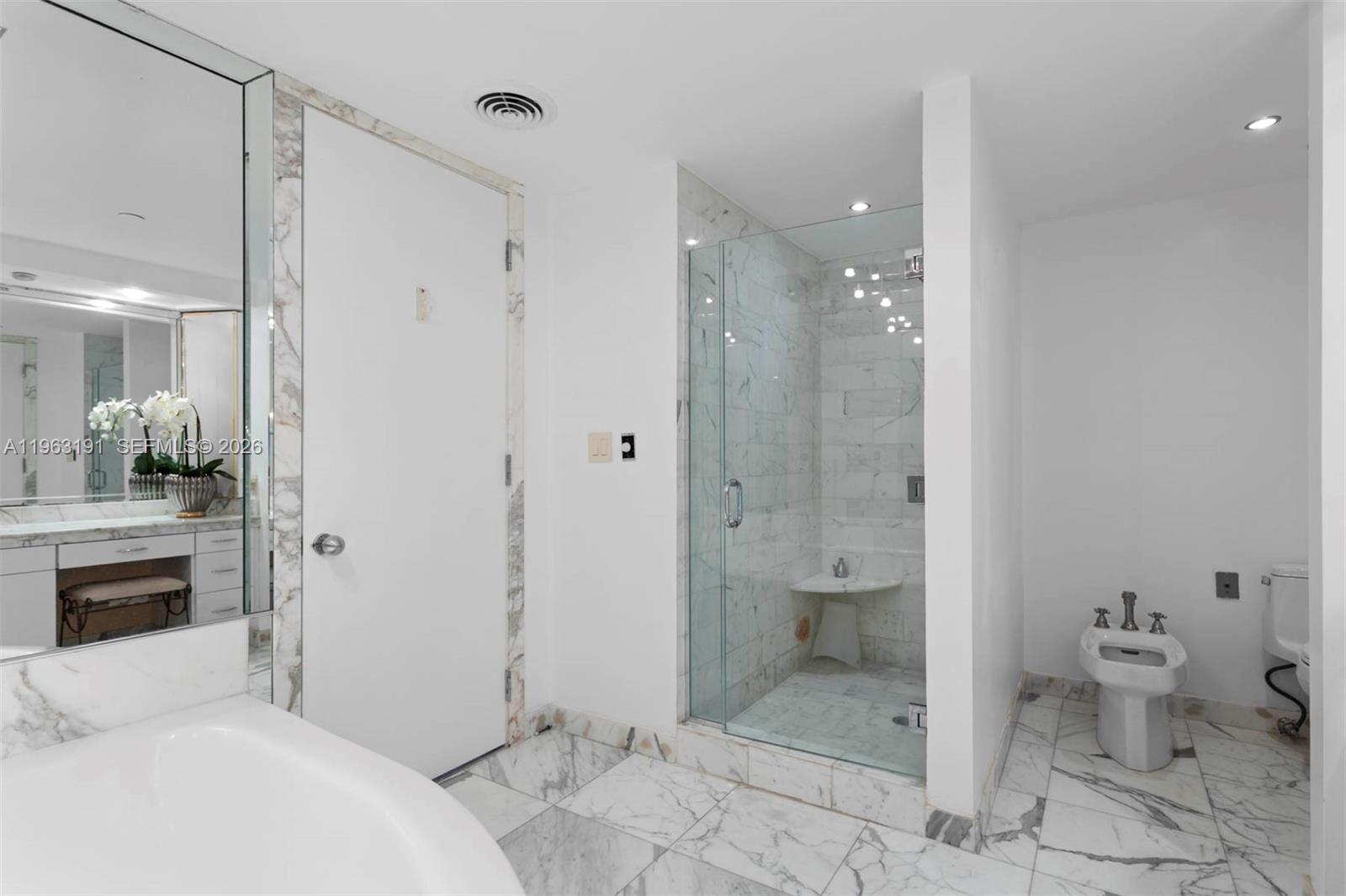 19500 Turnberry Way #20-C, Aventura FL 33180