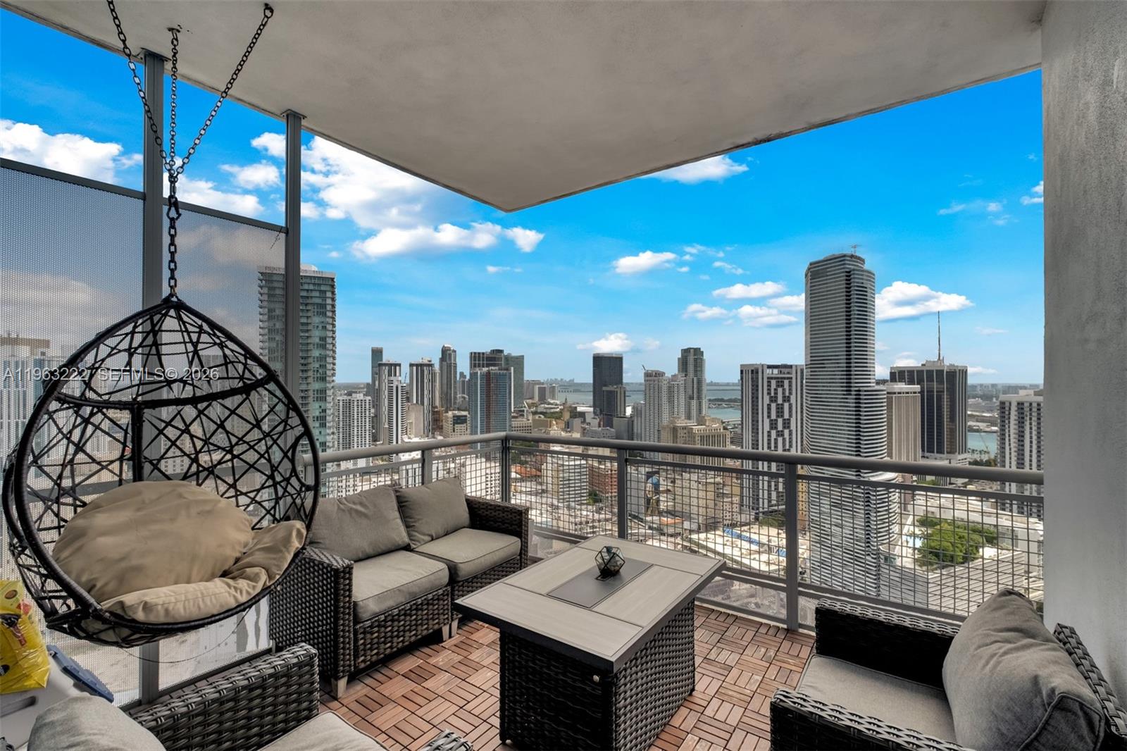 350 S Miami Ave #4103, Miami FL 33130