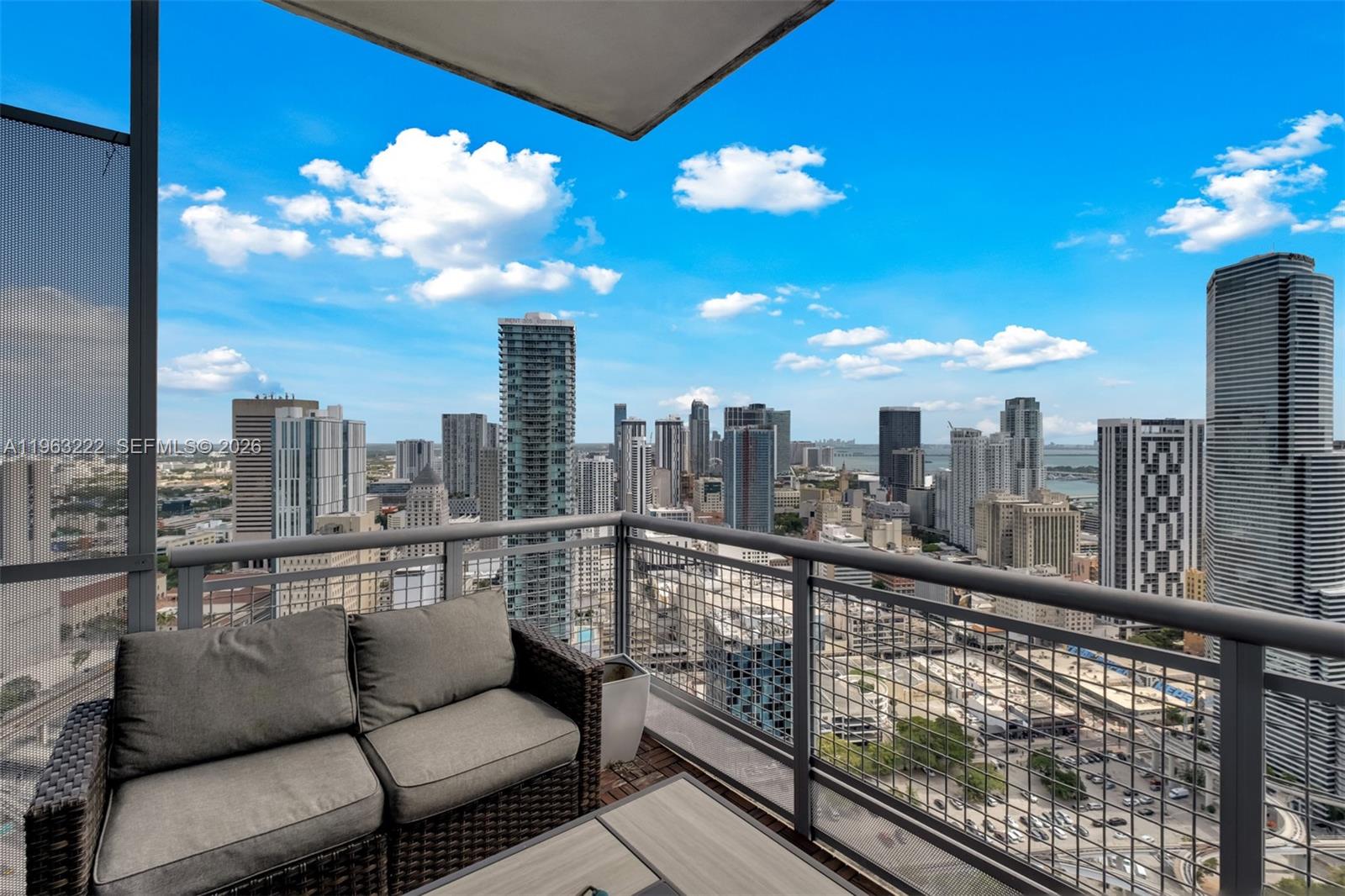 350 S Miami Ave #4103, Miami FL 33130