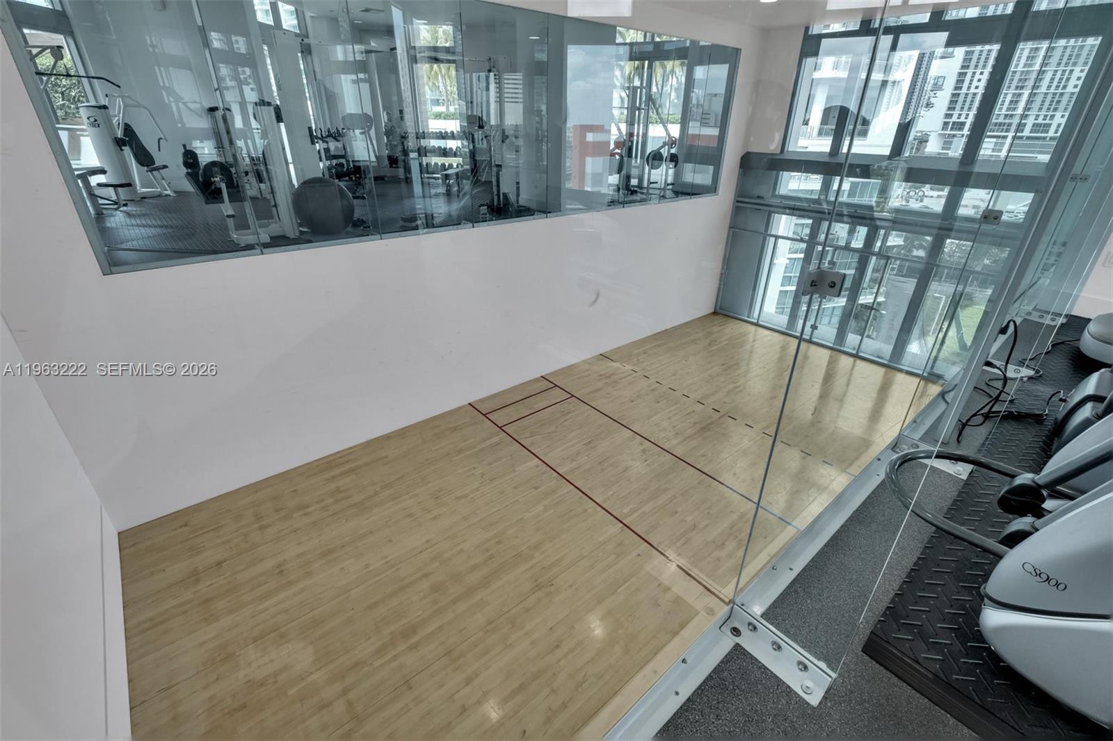 350 S Miami Ave #4103, Miami FL 33130