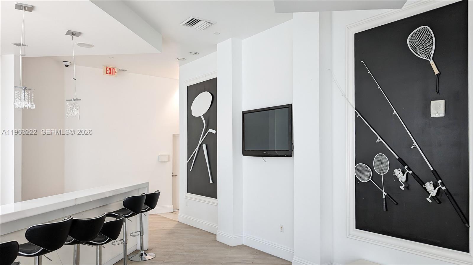 350 S Miami Ave #4103, Miami FL 33130