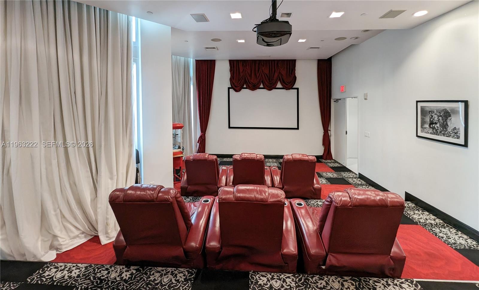 350 S Miami Ave #4103, Miami FL 33130