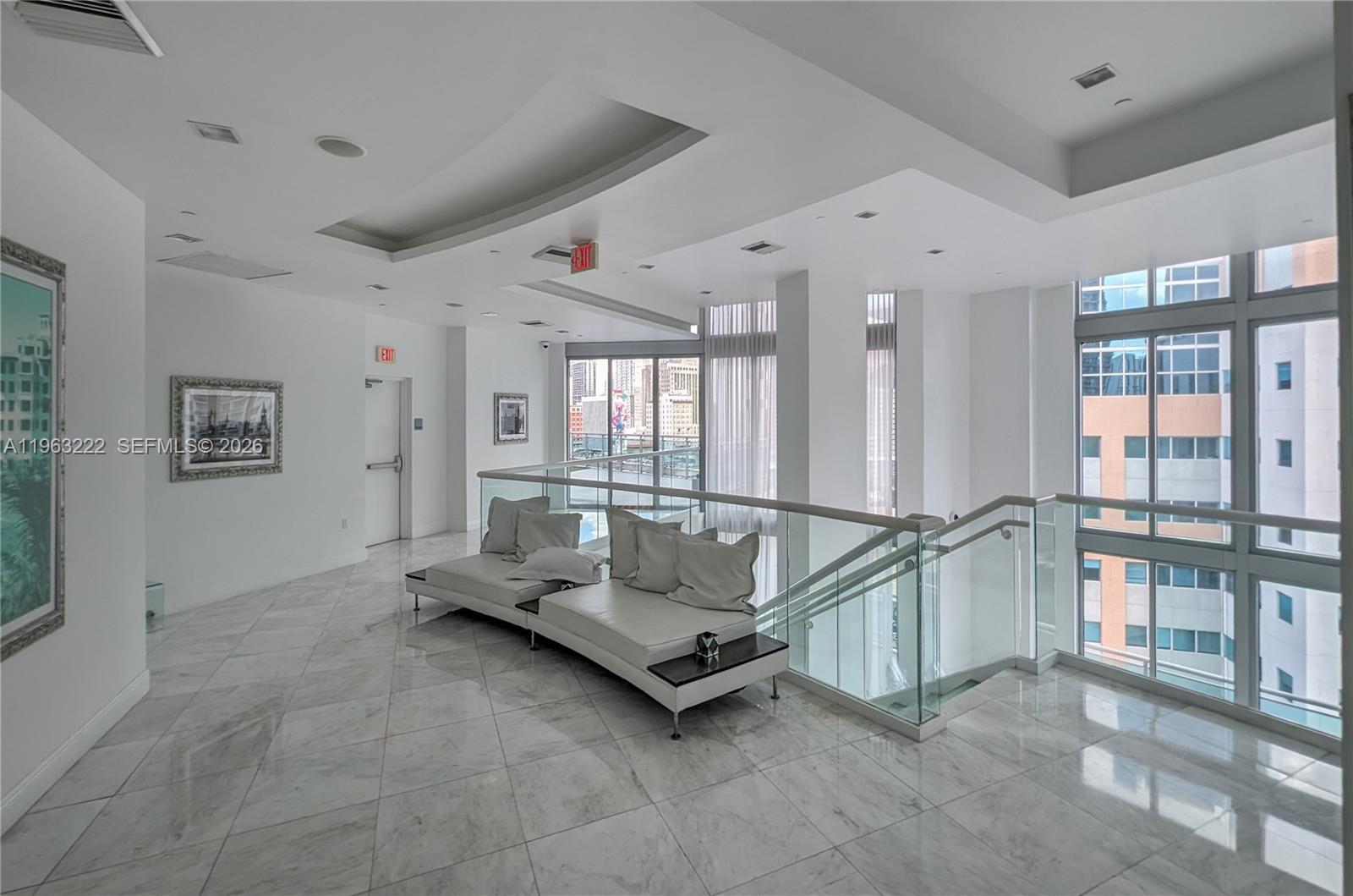 350 S Miami Ave #4103, Miami FL 33130