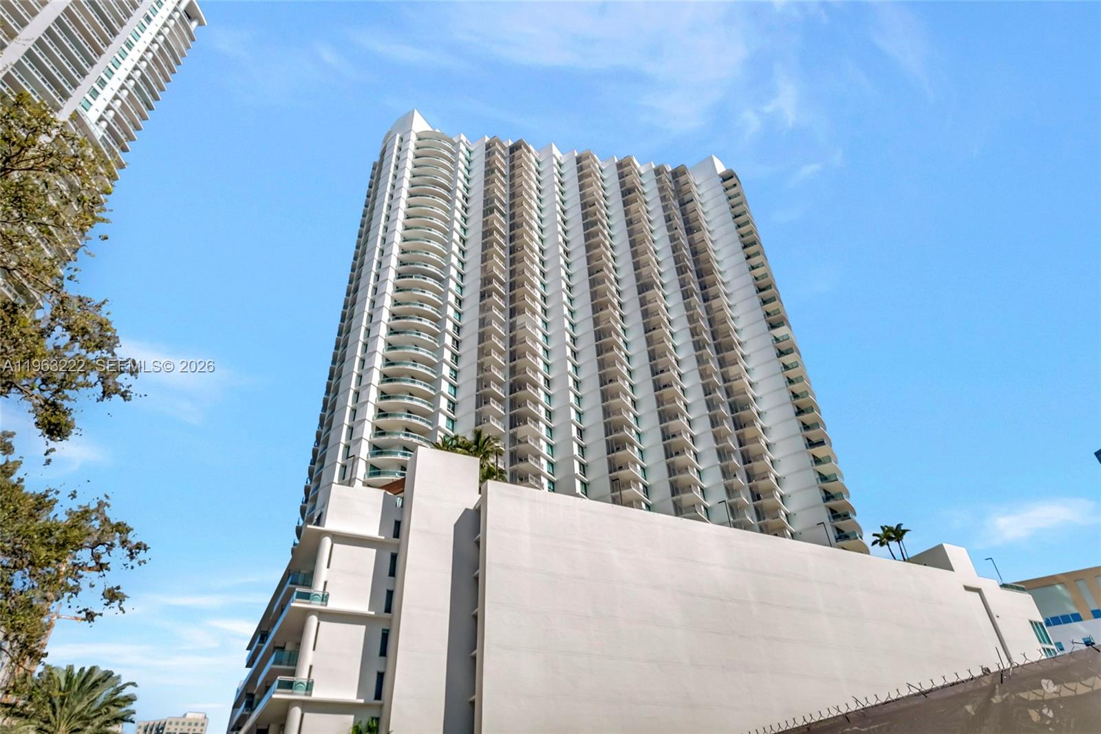 350 S Miami Ave #4103, Miami FL 33130