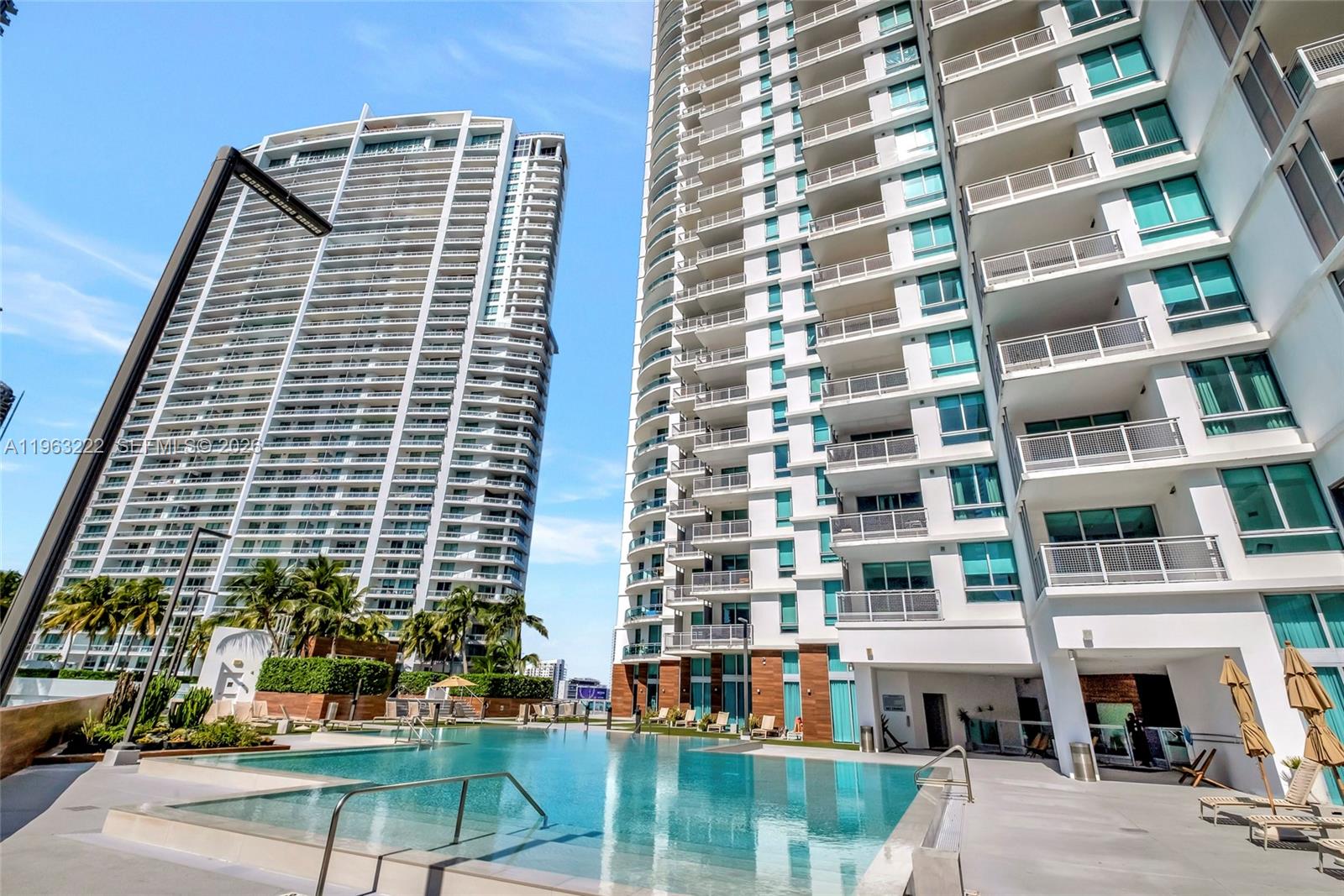 350 S Miami Ave #4103, Miami FL 33130