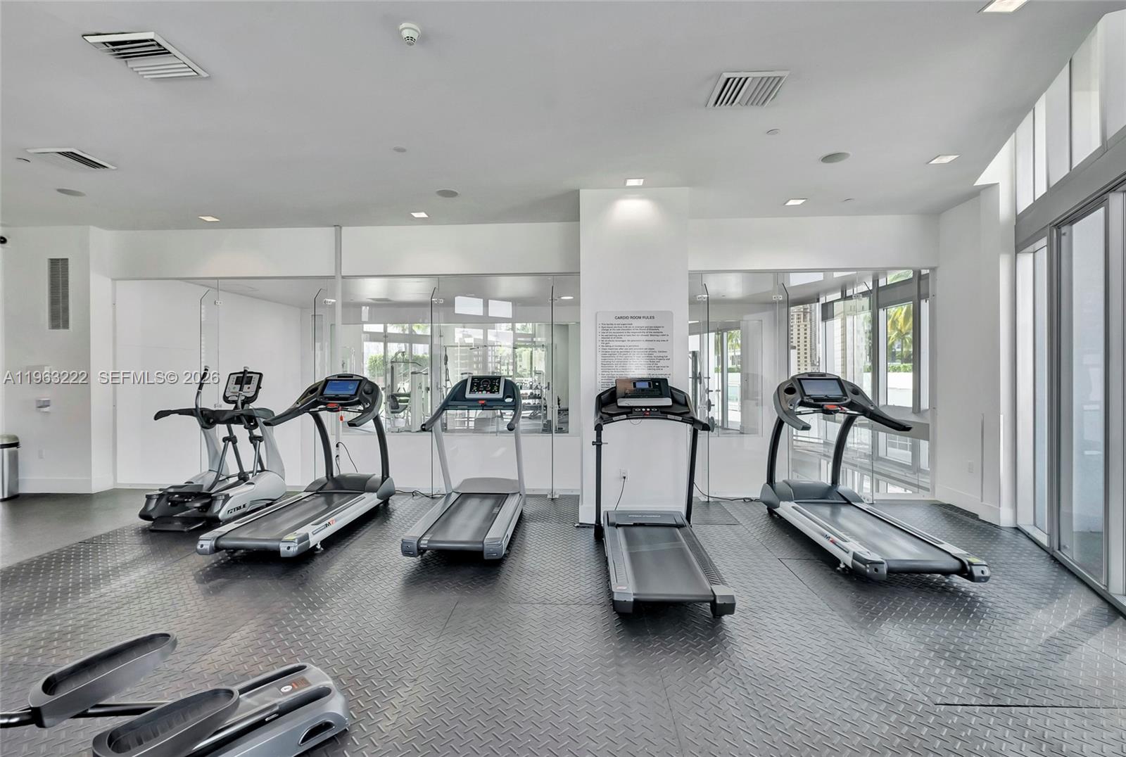 350 S Miami Ave #4103, Miami FL 33130
