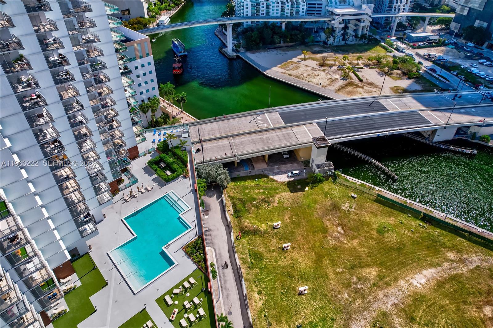 350 S Miami Ave #4103, Miami FL 33130