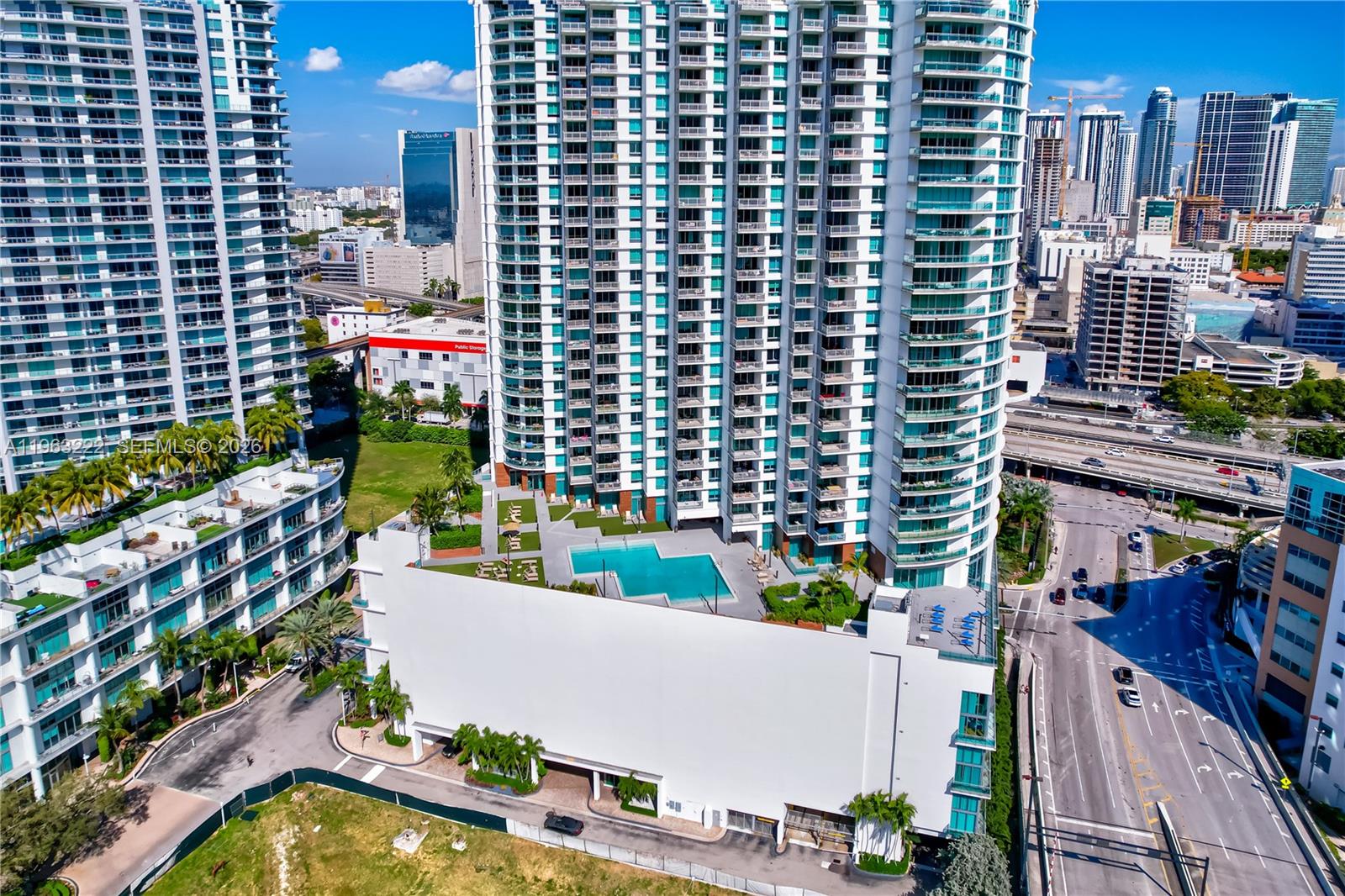 350 S Miami Ave #4103, Miami FL 33130