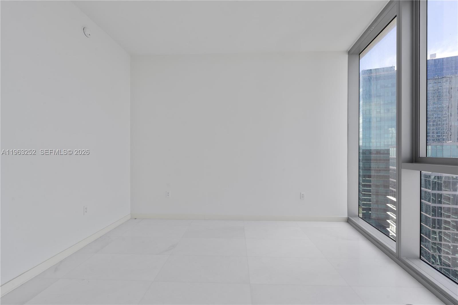300 Biscayne Blvd Way #4404, Miami FL 33131