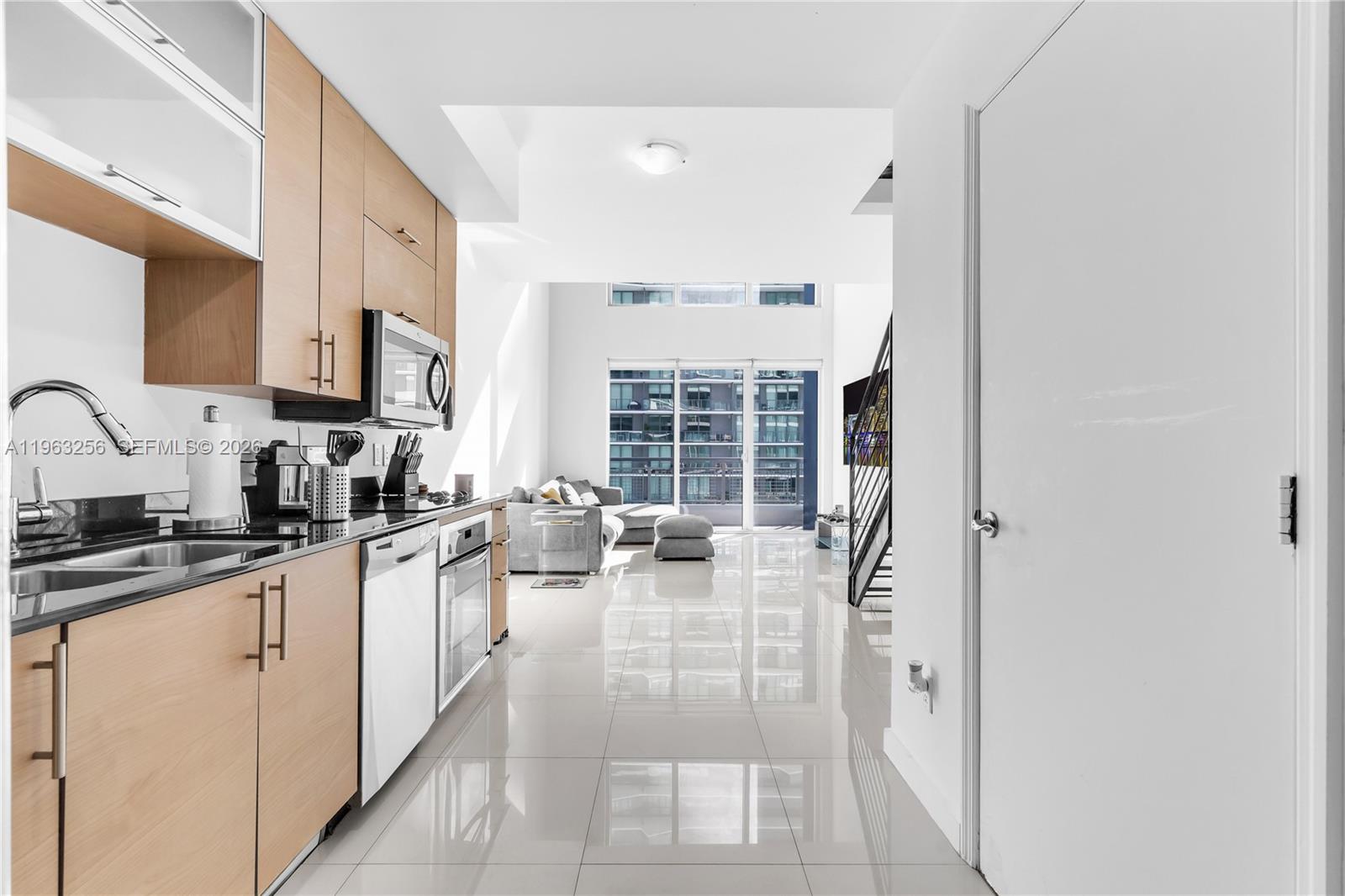 60 SW 13th St #3416, Miami FL 33130