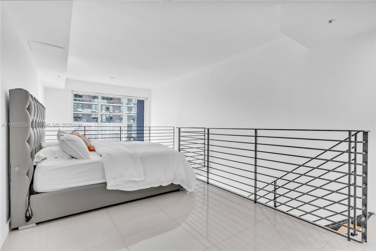 60 SW 13th St #3416, Miami FL 33130