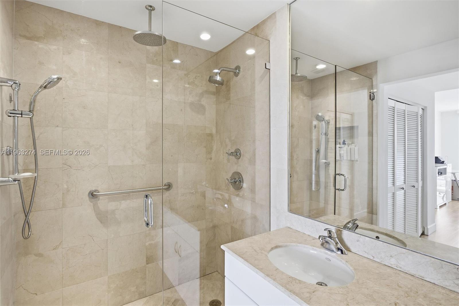 801 Brickell Key Blvd #3209, Miami FL 33131