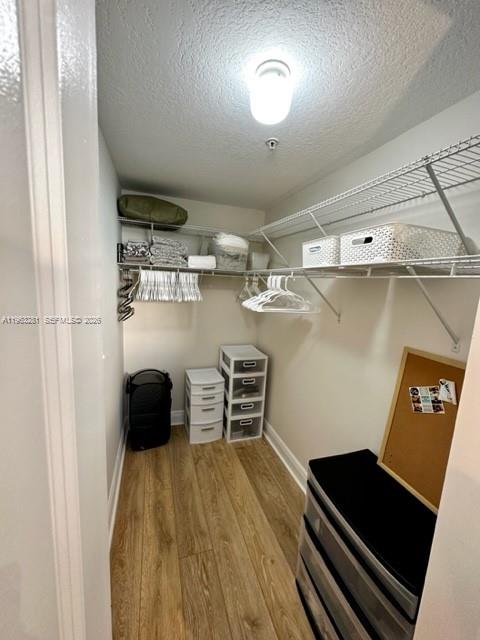 170 SE 14th St #1606, Miami FL 33131