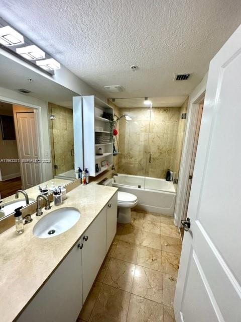 170 SE 14th St #1606, Miami FL 33131