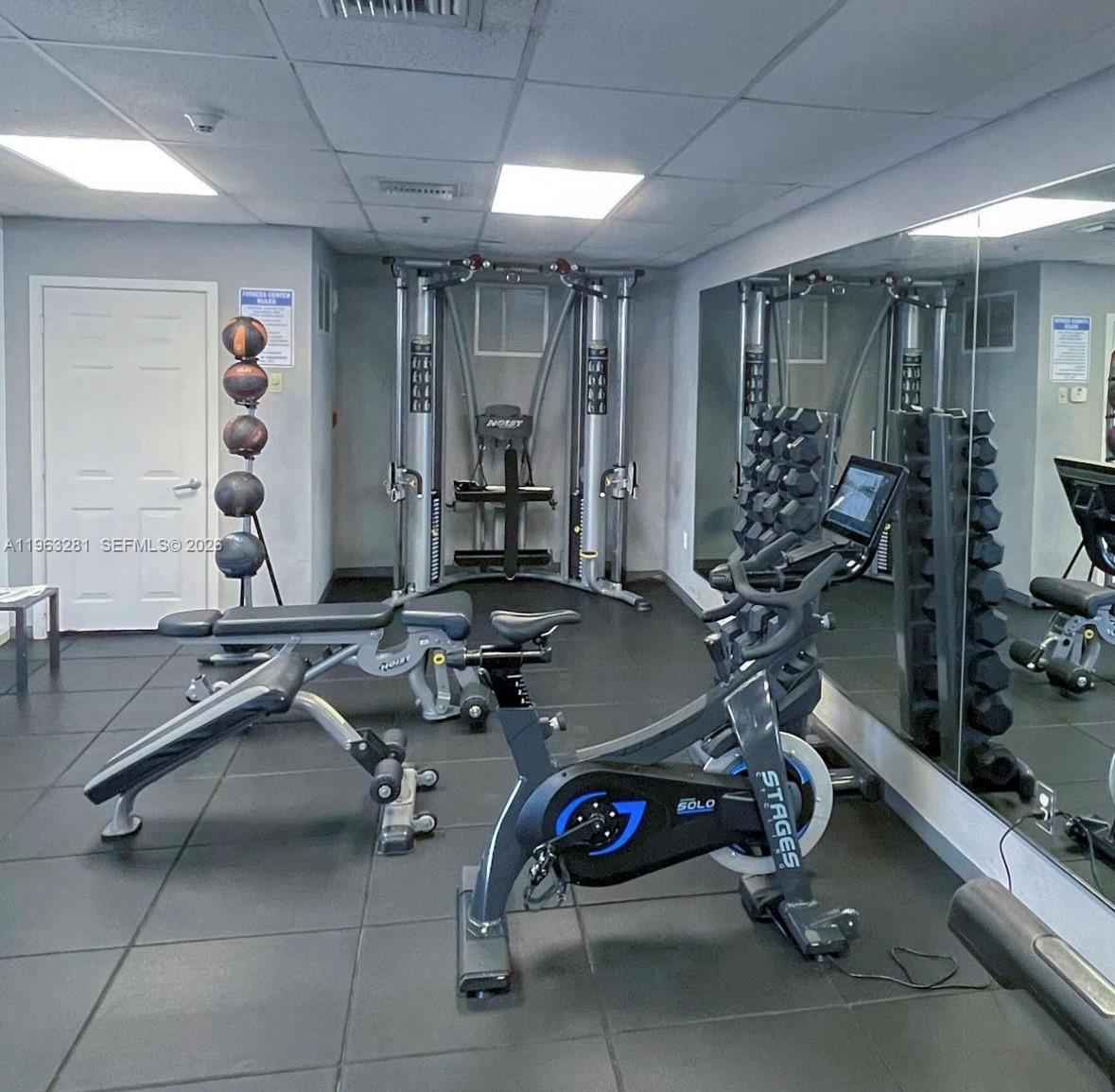 170 SE 14th St #1606, Miami FL 33131