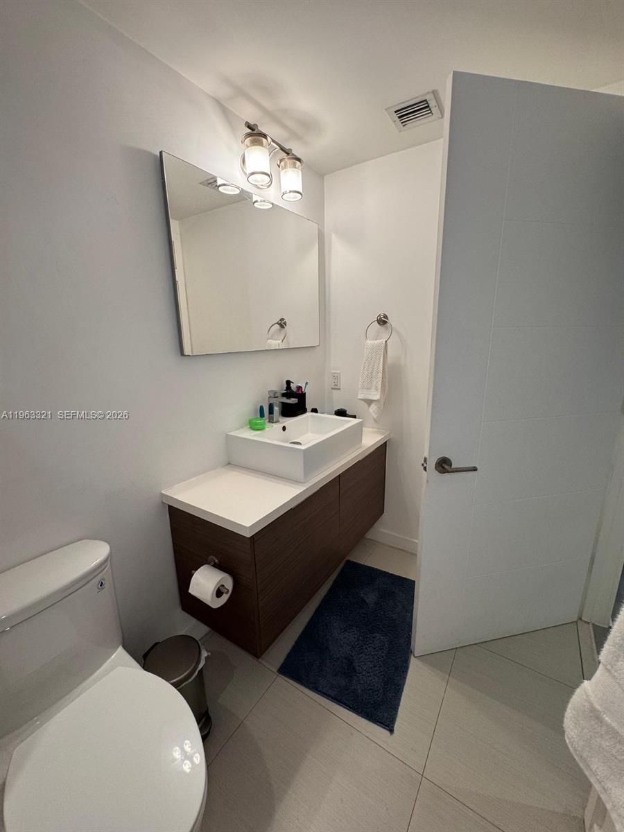 1010 SW 2ND AVE #607, Miami FL 33130