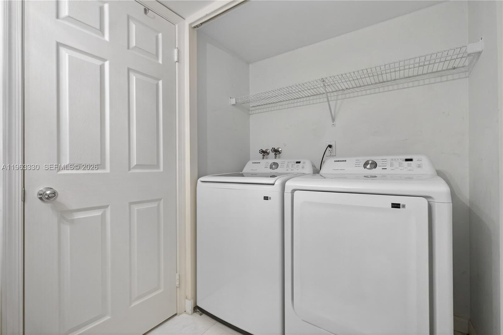 3530 Mystic Pointe Dr #2202, Aventura FL 33180