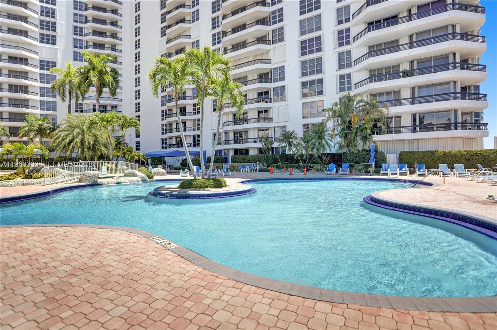 3530 Mystic Pointe Dr #2202, Aventura FL 33180