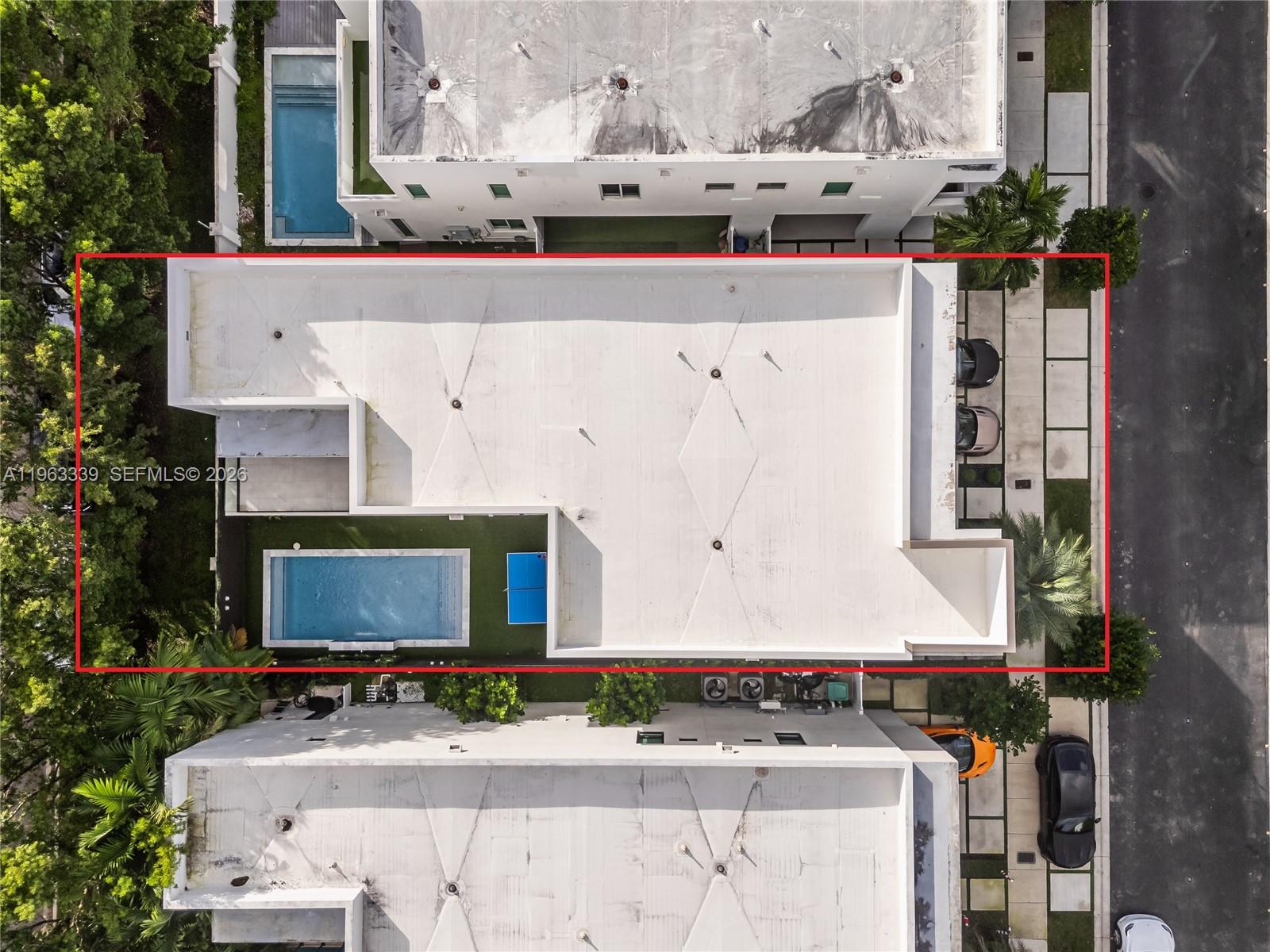 10540 NW 67th Ter, Doral FL 33178