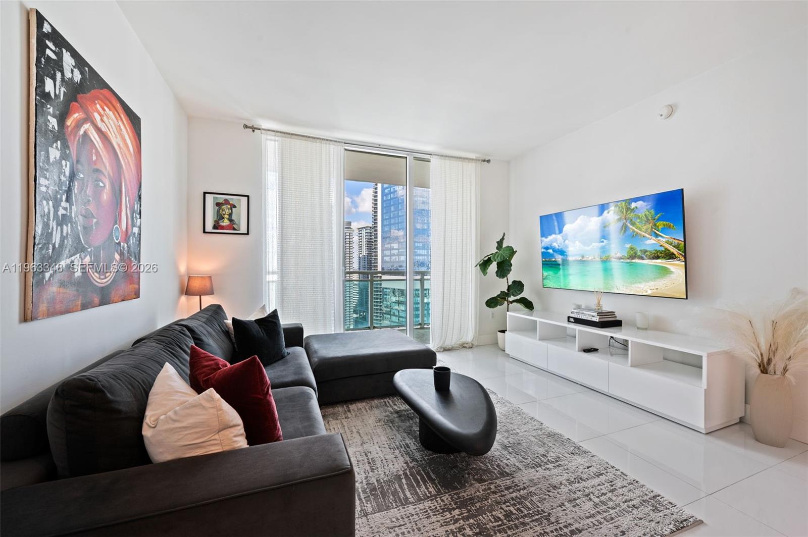 951 Brickell Ave #3603, Miami FL 33131