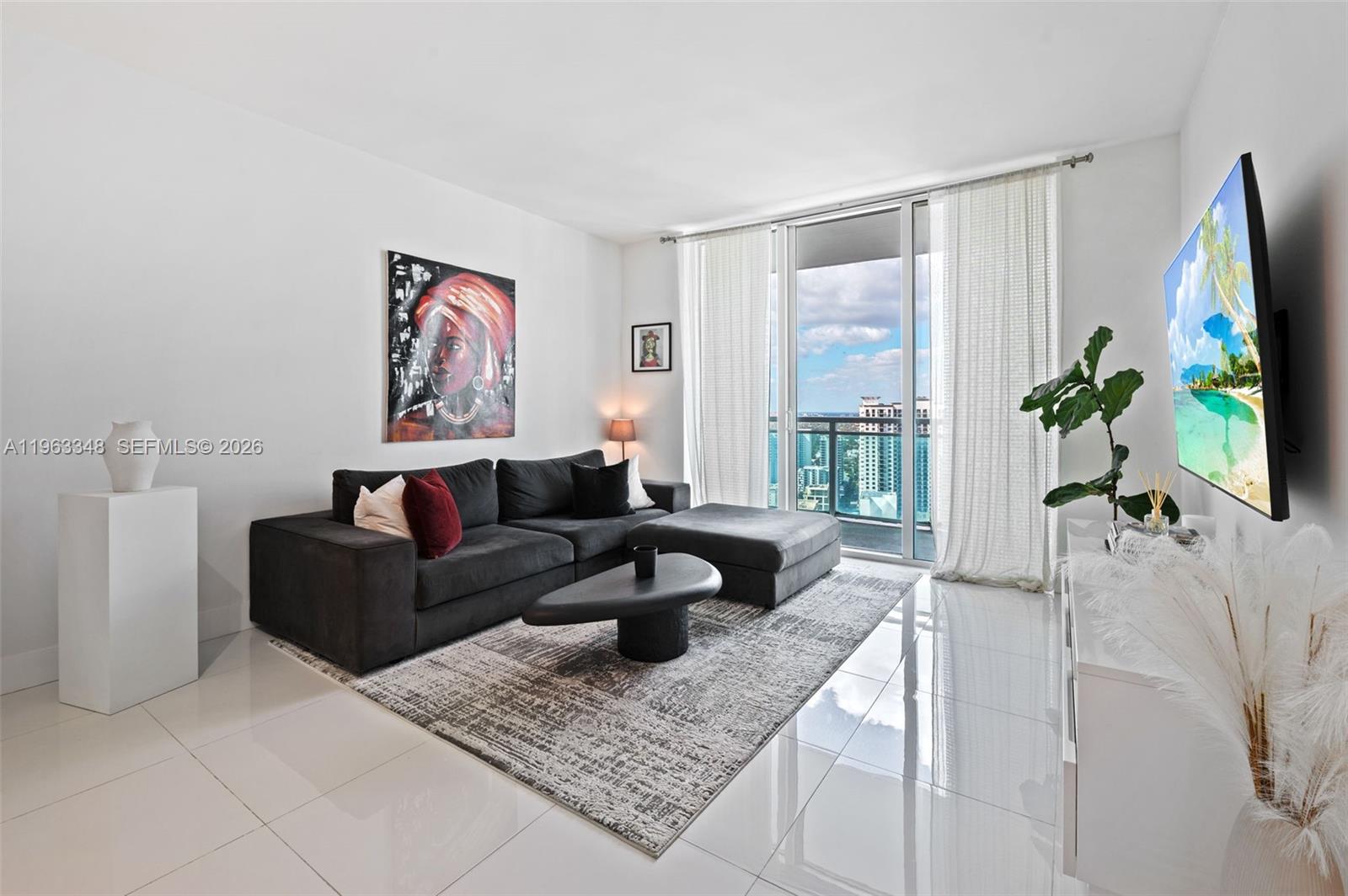 951 Brickell Ave #3603, Miami FL 33131
