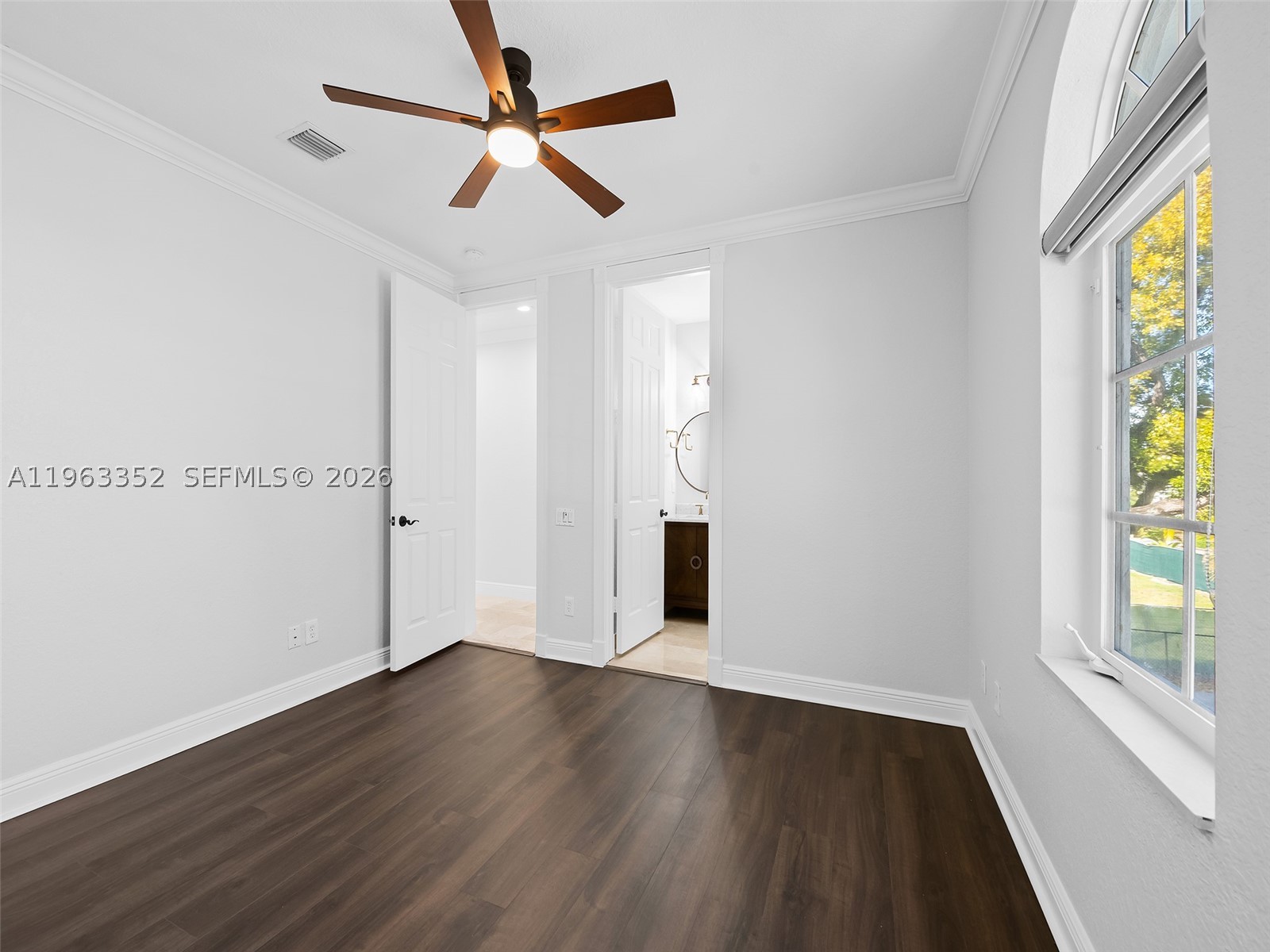 827 SE 2nd Ct, Fort Lauderdale FL 33301