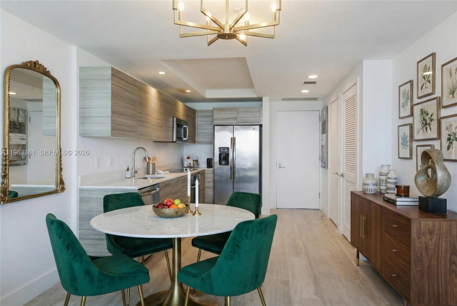 121 NE 34th St #2710, Miami FL 33137