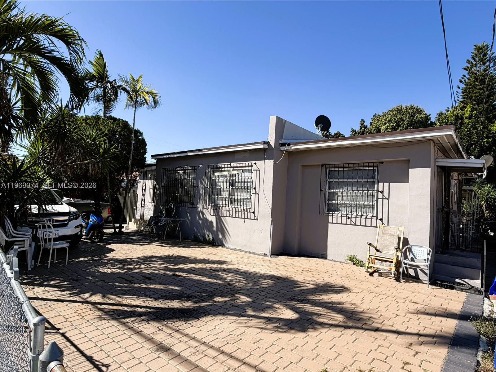430 NW 53rd Ave, Miami FL 33126