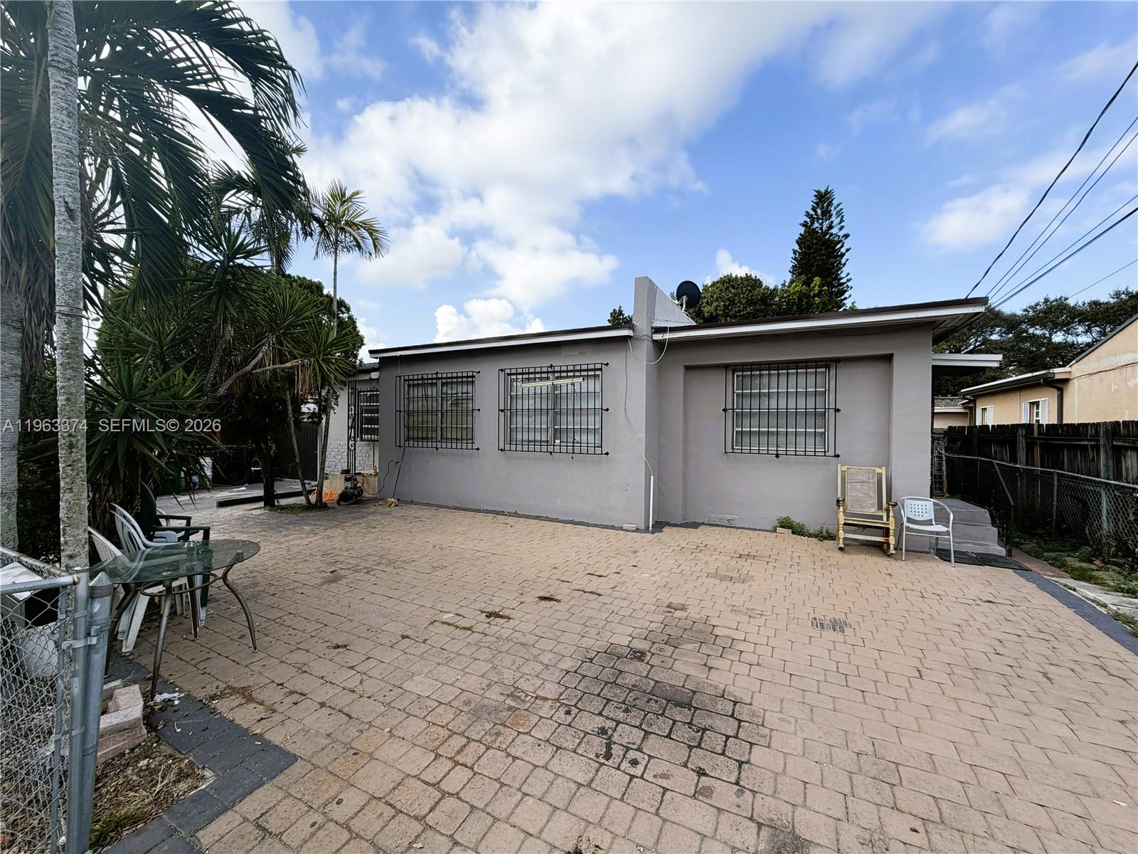 430 NW 53rd Ave, Miami FL 33126