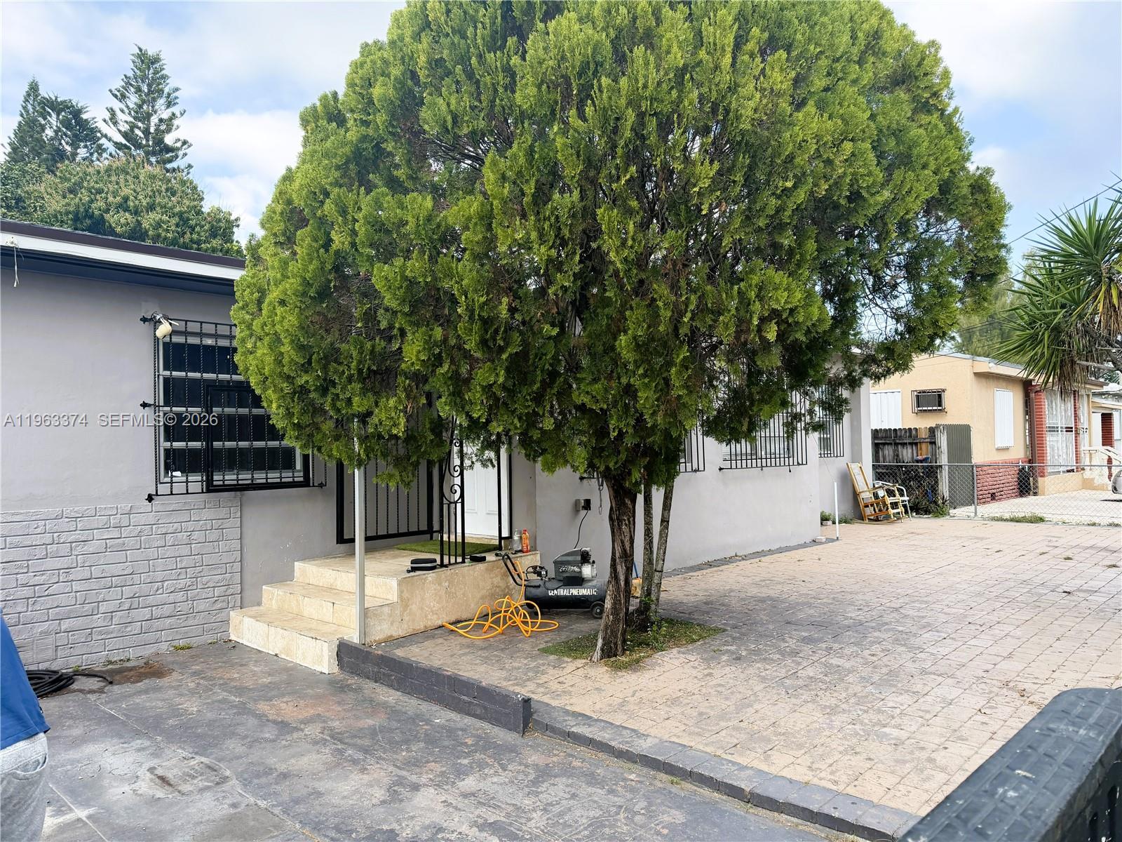 430 NW 53rd Ave, Miami FL 33126