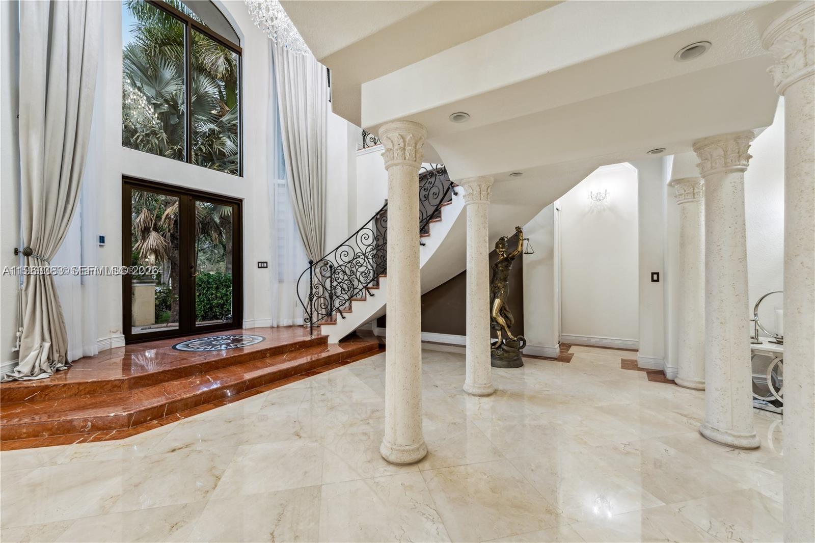 8200 NW 163rd St, Miami Lakes FL 33016