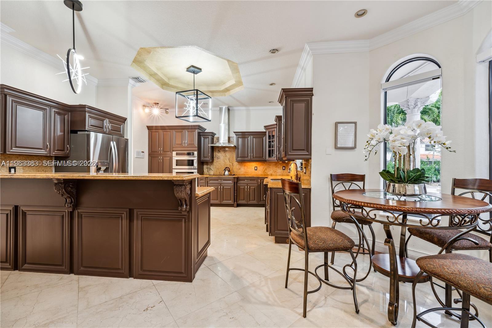 8200 NW 163rd St, Miami Lakes FL 33016